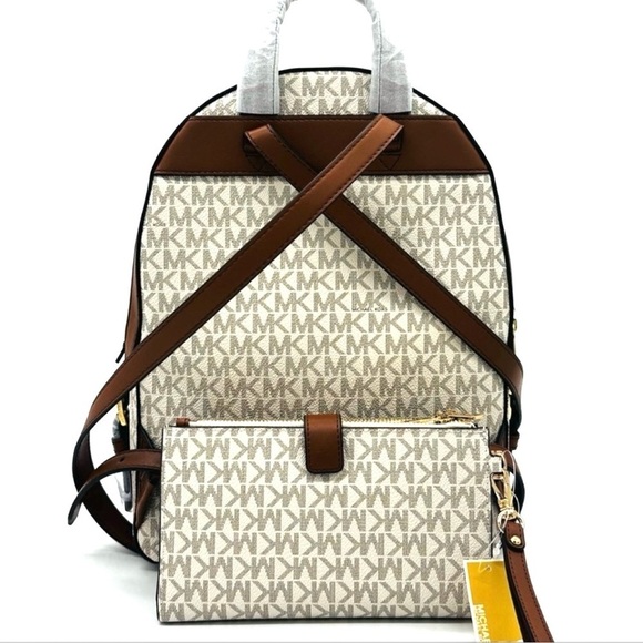 Michael Kors Medium Jaycee Zip Packet Backpack & Double Zip Wallet Wristlet - Picture 5 of 16